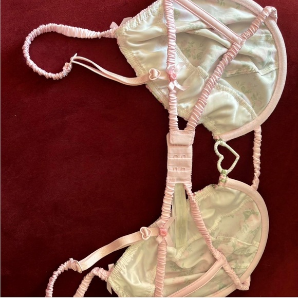 For Love & Lemons pink & white floral bra 38DD - Picture 4 of 7